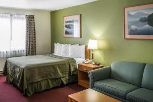 Hudson Inn & Suites - Hudson - 7