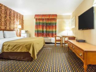 Days Inn by Wyndham Jersey City - Jersey City - 1