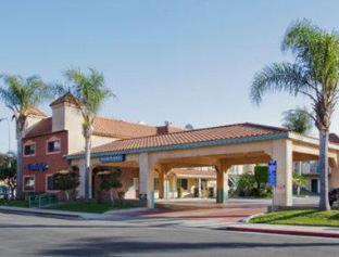 Travelodge by Wyndham Lynwood - 9