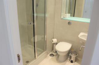 Work, Rest and Stay at Ocean Village - 5