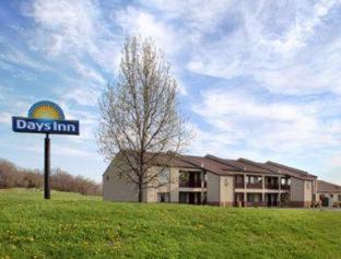 Days Inn by Wyndham Hannibal - Hannibal - 2