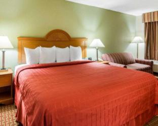 Quality Inn South Hill I-85 - 2