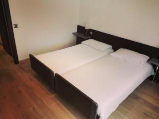 Hotel Fleur-de-Lys - 2