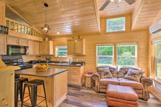 Quaint Mtn Cabin Tiny Living Near Big Adventure - Brevard - 4