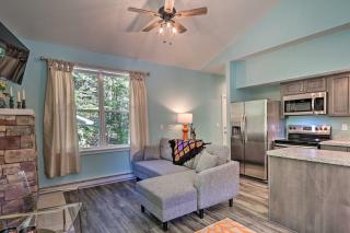 Fire Pit and Creek Access Poconos Cottage - Brodheadsville - 5