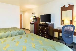 Quality Inn & Suites of Alma - Northeast from Fort Smith - Alma - 2