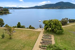 Riverfront Motel & Villas - Hobart - 1