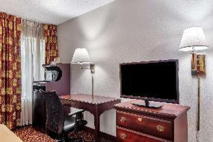 Quality Inn Northlake - Tucker - 8
