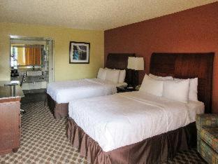 Clarion Inn - 7