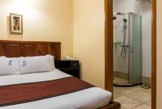 Lovely apartment with view for 24 people - Kampala - 8