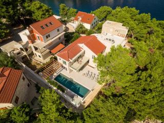 Luxury Beachfront Villa White Bellezza with private pool at the beach on Brac island - Sumartin - Selca - 8