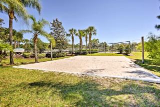 Family Retreat with Pool 10 Mi to Disney! - Orlando - 5