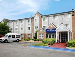 Microtel Inn by Wyndham Raleigh-Durham Airport - 7