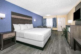 Days Inn by Wyndham Waco Near Downtown University - Waco - 4