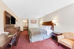 Days Inn by Wyndham Fort Stockton - 5