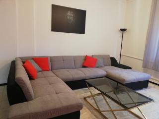 TOP CENTER spacious apartment with free parking - 2