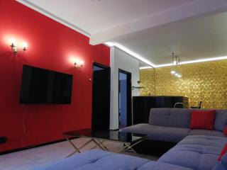 TOP CENTER spacious apartment with parking - Sofia - 3