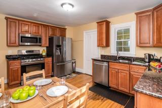 915CountyLineRoad Luxury Mainline Train Colleges - 4