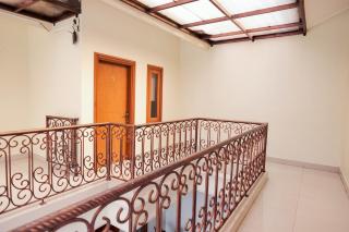 wisma delapan Mitra RedDoorz - Jakarta - 6