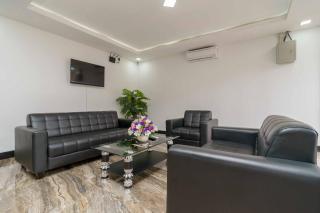 RedDoorz Plus near Eka Hospital BSD 5 - 2
