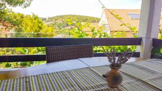 Apartmani Tina - Jelsa - 8
