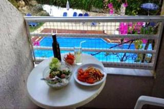 Iliostasi Beach Apartments - 8