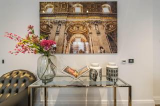 Chancery Quarters - 124 Chancery Lane - 7