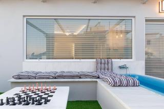 Tiny Central Penthouse, big terrace - Kalamata - 7