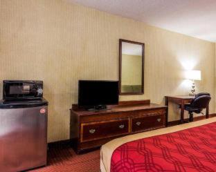 Econo Lodge Inn & Suites Matthews - Charlotte - Matthews - 3