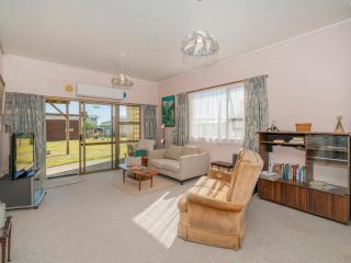 Cosy at Cooks - Cooks Beach Downstairs Unit - Cooks Beach - 9