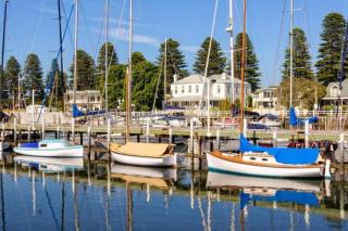 Sandpiper - charming beach villa - Port Fairy - 9