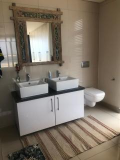 Apartment 13 Santana Pebbles, 164 South Beach Road, La Mercy - 4