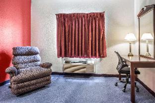 Quality Inn Redgranite - 8