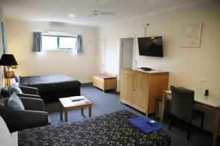 Motel On A'Beckett - 2