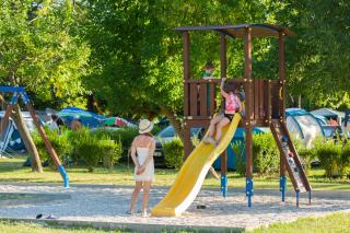 Aranypart Camping & Apartments - Siófok - 4