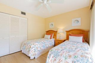 Park Shore Resort, 1st Floor, Bldg.I, End Unit - Naples - 8