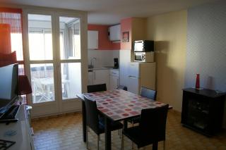 Lara 1 - Grand T2 Loggia Sans vis-à-vis Parking - Près centre-port, île des Loisirs, plage Richelieu - Le Cap d'Agde - 0