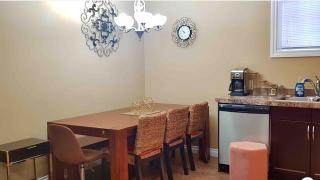 3 Beds/ 1 Bath Suite By 2 shopping Centres, Costco, Best Buy - 8