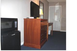 Interstate Motel - Rensselaer - 1