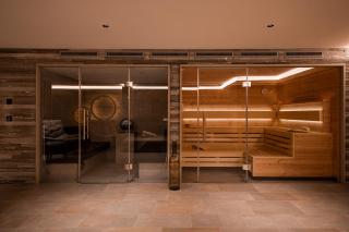 Arla Luxury Home - 1
