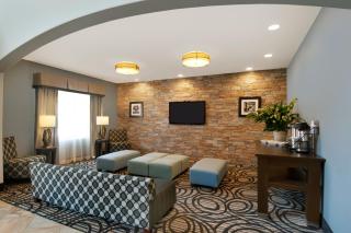 Best Western Plus Sand Bass Inn and Suites - 8