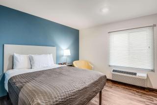 WoodSpring Suites West Des Moines - 8