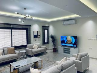 Luxury fully furnished villa ڤيلا مؤثثة - Al Ula - 5
