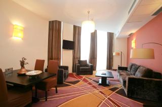 Mari Vila Hotel - Bukarest - 9