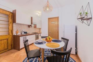 Garden Hideout - Central Apartment - Braşov - 6