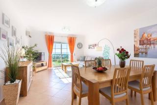 Lovely 2 bedroom apartment including pool, stunning ocean views & beach closeby - Luz - 3