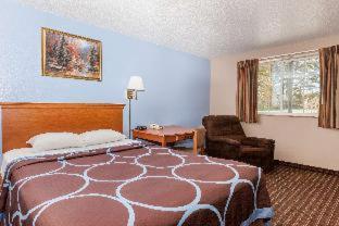 Super 8 by Wyndham Johnstown/Gloversville - Johnstown - 8