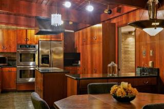 Unique and Secluded Country Estate near Pittsburgh - Weirton - 1