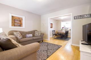 The Gray House by Gallaudet 4 BR 3 BA - Washington - 6