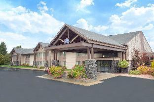 AmericInn by Wyndham Black River Falls I-94 on ATV Trail - 4
